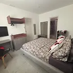 Πανσιόν La Pulvarera